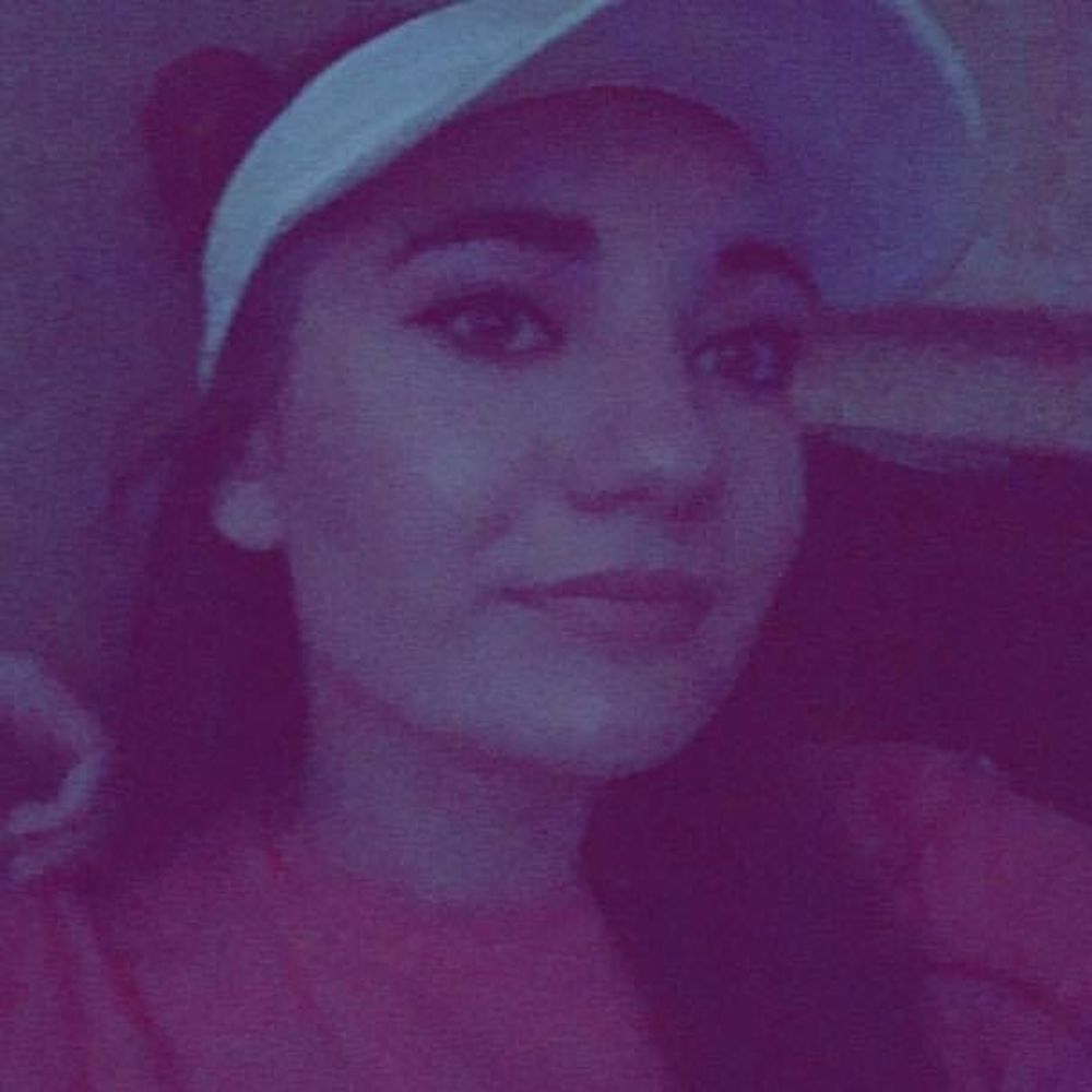 Meet your Posher, Annebelle